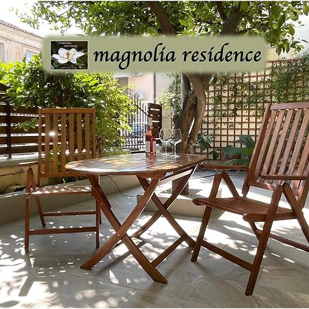 Magnolia Residence Mytilíni Eksteriør billede